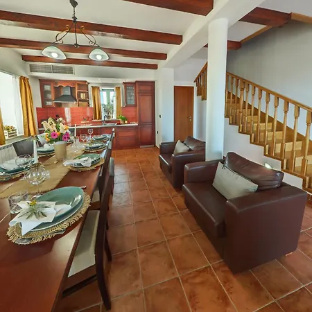 Villa Primorje Biograd Na Moru